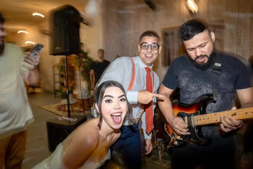 Música & DJ — Banda Rodrigo Correia