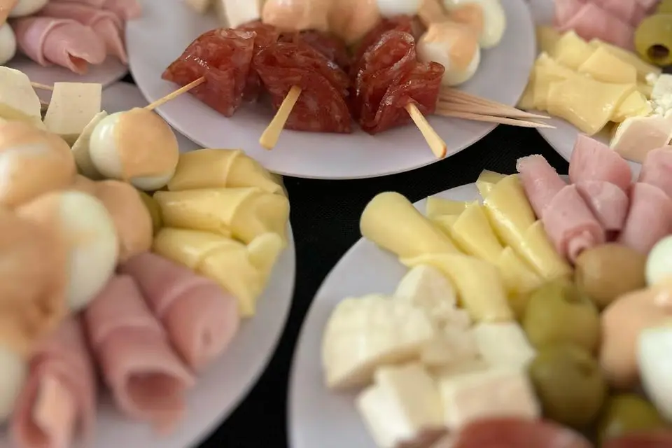 Buffet & Gastronomia — Villa Suh Gastronomia