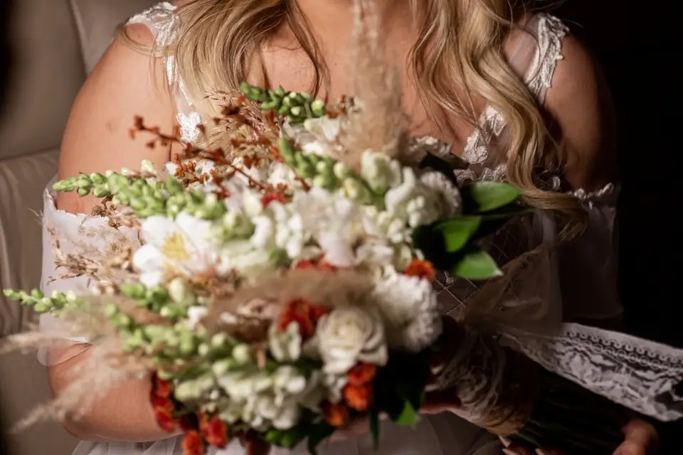 Decoração & Flores — Fábia Azevedo - Design Floral e Cenografia