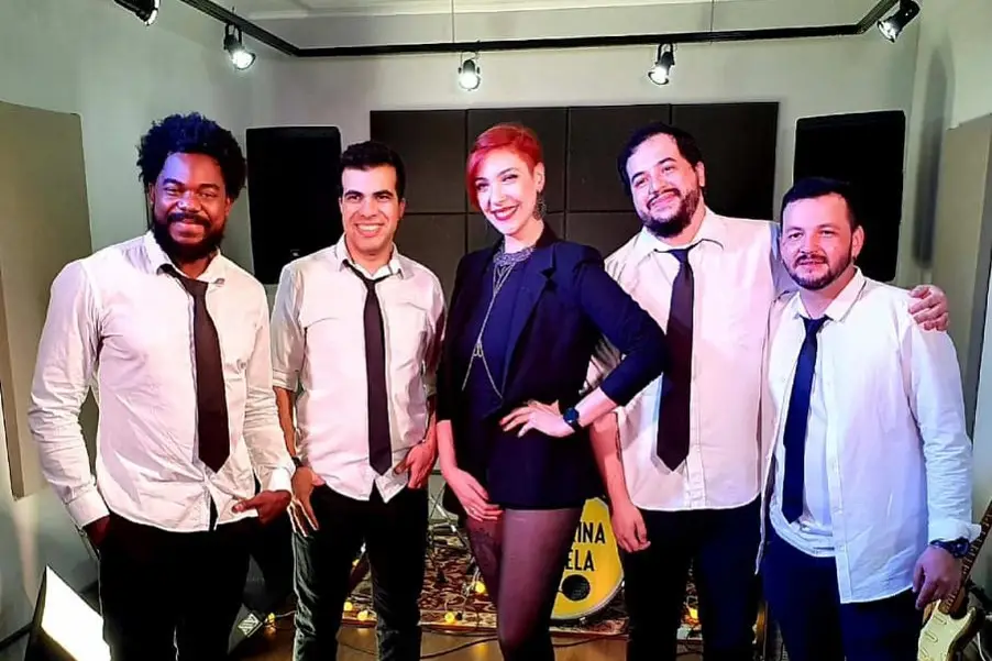 Música & DJ — Mandarina Amarela