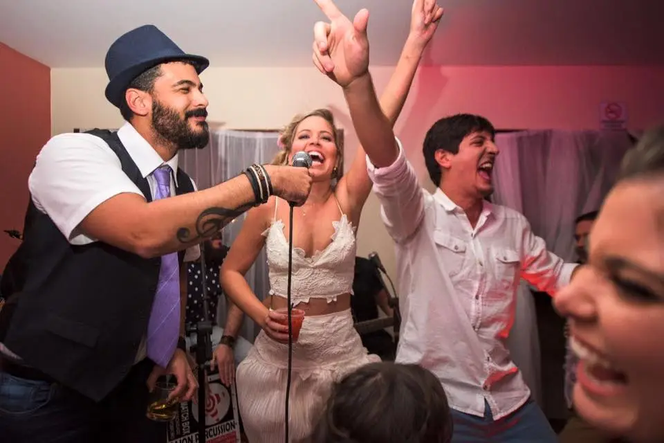 Música & DJ — Moderno Pop Banda