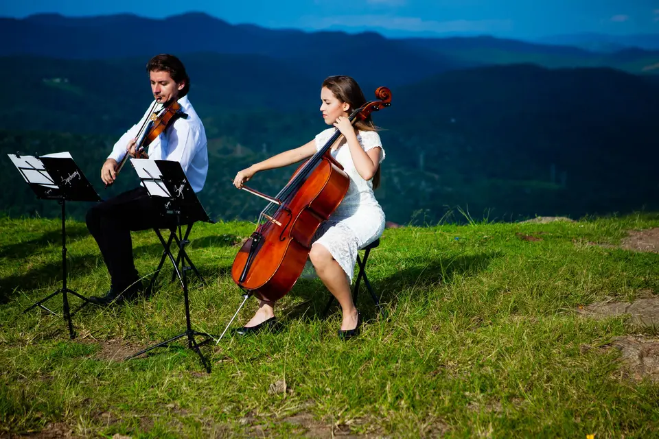Música & DJ — Banda Synchrony Soul