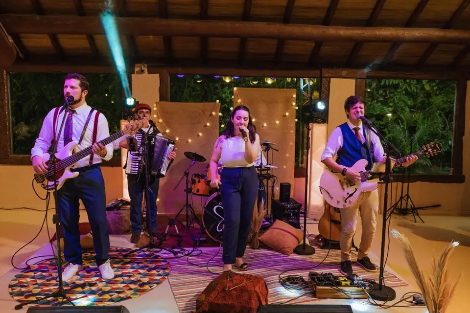 Música & DJ — Banda Pulse!