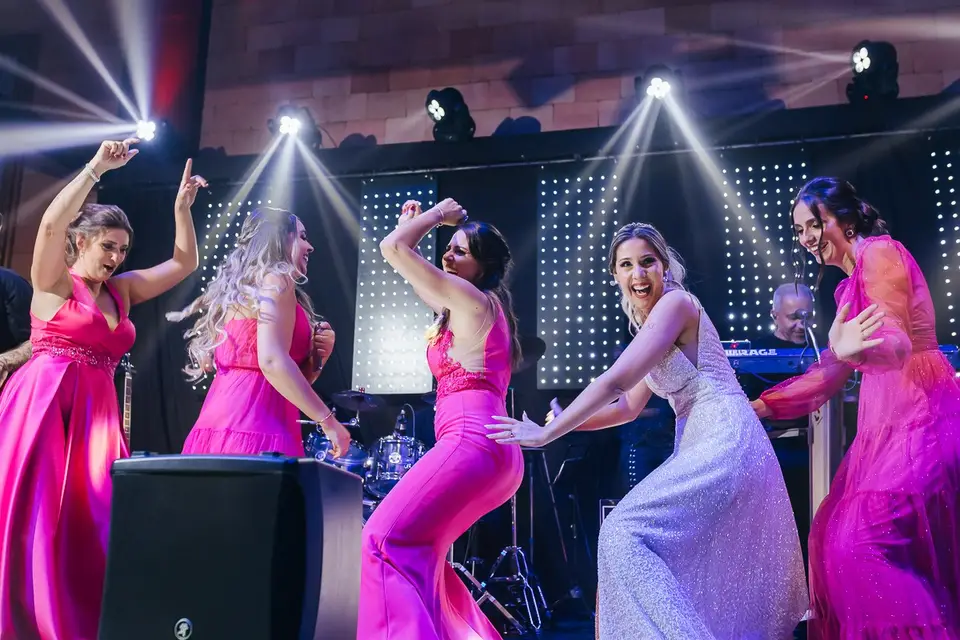 Música & DJ — Banda DM